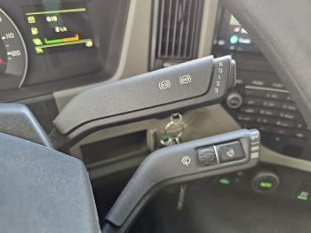 FM 330 4x2 / EFFER 12.5 t/m CRANE / KRAN